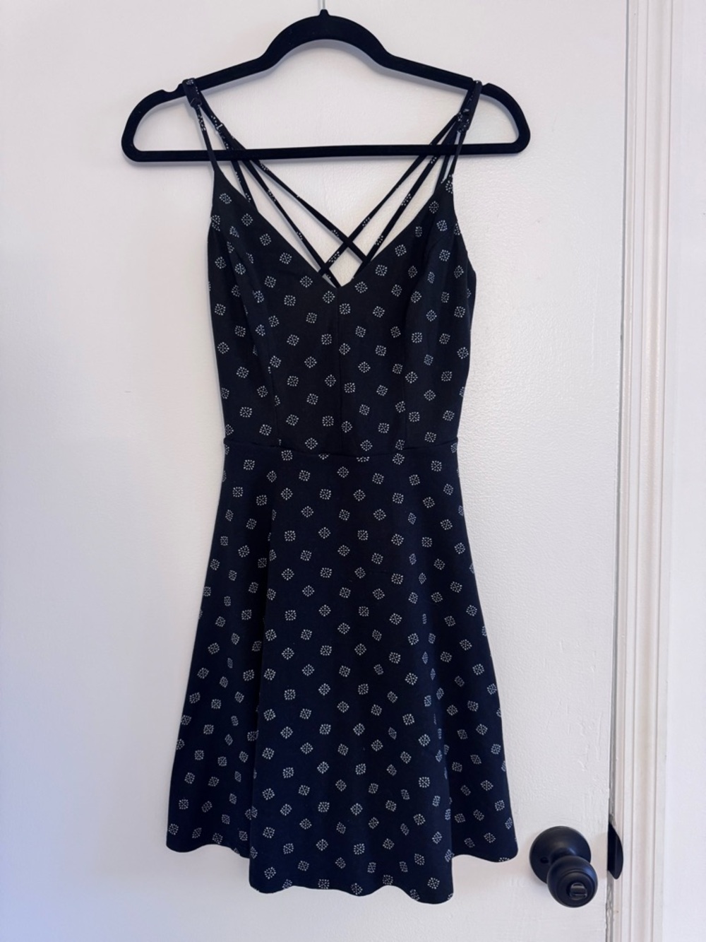 Nine Britton Black Strappy Back Dress | Fit & Flare Mini | Size M